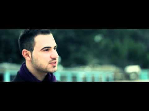 Alessandro Ferrillo - Pearl (Cover Music Video) (2011)
