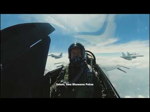 'Meriahkan HUT Ke 79 RI'Light F 16 TNI AU Membelah Langit IKN'