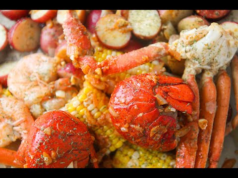 Cajun Seafood Boil (with garlic butter sauce)
