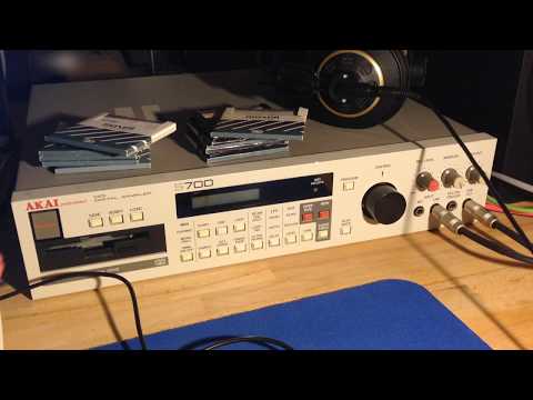 Akai S700 Demo