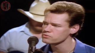 Randy Travis - I&#39;M So Lonesome I Could Cry