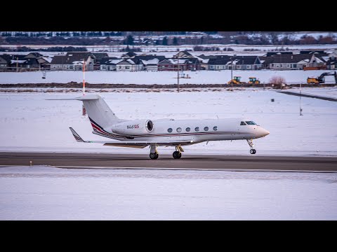 EJM Gulfstream G450 Taxi at BZN