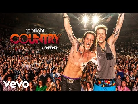 Spotlight Country - Florida Georgia Line's 'Sippin' On Fire' (Spotlight Country)