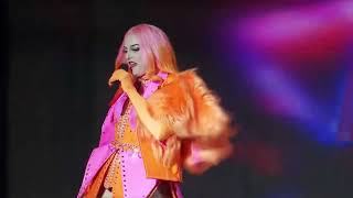 @LaganjaEstranja - Look At Me | #DRTFvstheWorld