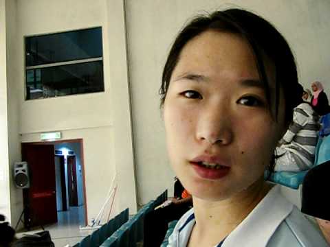 KL Open 2011 Joey Chan vs Omneya Abdel Kawy (March 17) Part 1