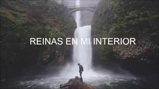 Never Alone - Hillsong Young &amp; Free - Spanish