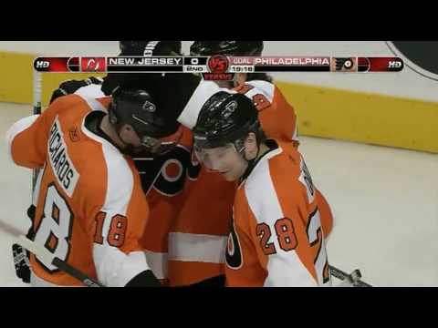 Flyers Scott Hartnell scores vs Devils 11-16-09