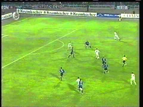 2003 (October 15) Dneper (Ukraine) 3-SV Hamburg (Germany) 0 (UEFA Cup).mpg