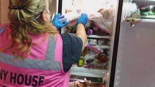 HOARDER! Omg refrigerator with bad smell, flies and ROTTEN FOOD