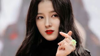 Download lagu Beautiful Girl 😍|| 4k AI Lookbook 💗 mp3