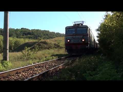 Trenul IR1832 Cluj - Galati trece prin Scheia cu EA710 - 15.09.2017