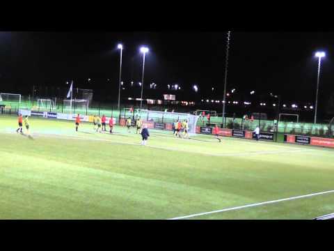 27 sept 2012 Brederodes 5 - VV De Meern 9 com 3-3 Kopbal Kasper