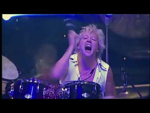 Scorpions: Moment of Glory (08B) Deadly Sting Suite - He's A Woman, She's A Man