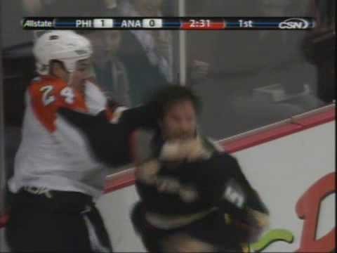 Josh Gratton vs Steve Montador