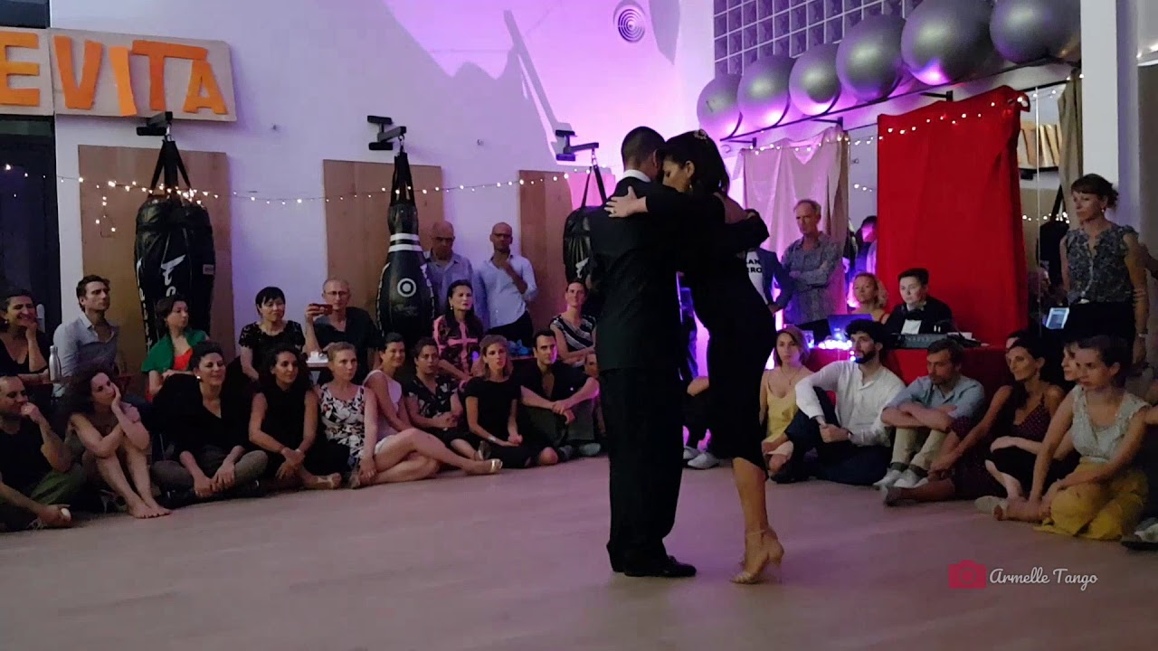 Javier Rodriguez & Moira Castellano ❤ La Cachila (Carlos Di Sarli) @ Paris - La Milonga Dolce Vita
