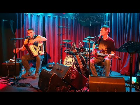 Peat and Diesel live - Horo Gheallaidh. Róisín Dubh, Galway (8 April 2022)