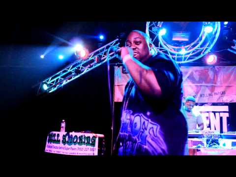 Tang MF Makk of Knock Off Records Performing LIVE ''I'm Feeling My Self'' @Hip Hop Roots