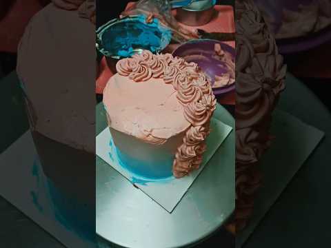 Cake design using nozzle. #cake #cakedecorating #cakes #birthdaycake #dessert #cakedesign #homemade