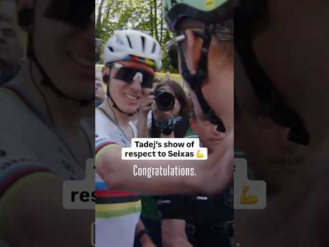 Pogačar’s tip of the cap to Seixas 💪 #shorts #cycling