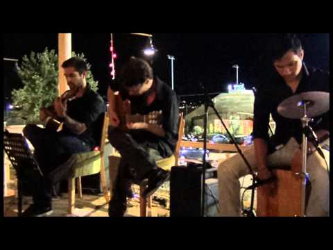Dan Theo Trio - Spain - Live @ Cine Cafe