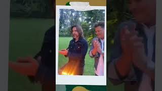 Cumplimos felices, años y el sueño de cantar juntos. 🙌🏼 17 de agosto &quot;Las Mujeres&quot; ❤️ @juanes