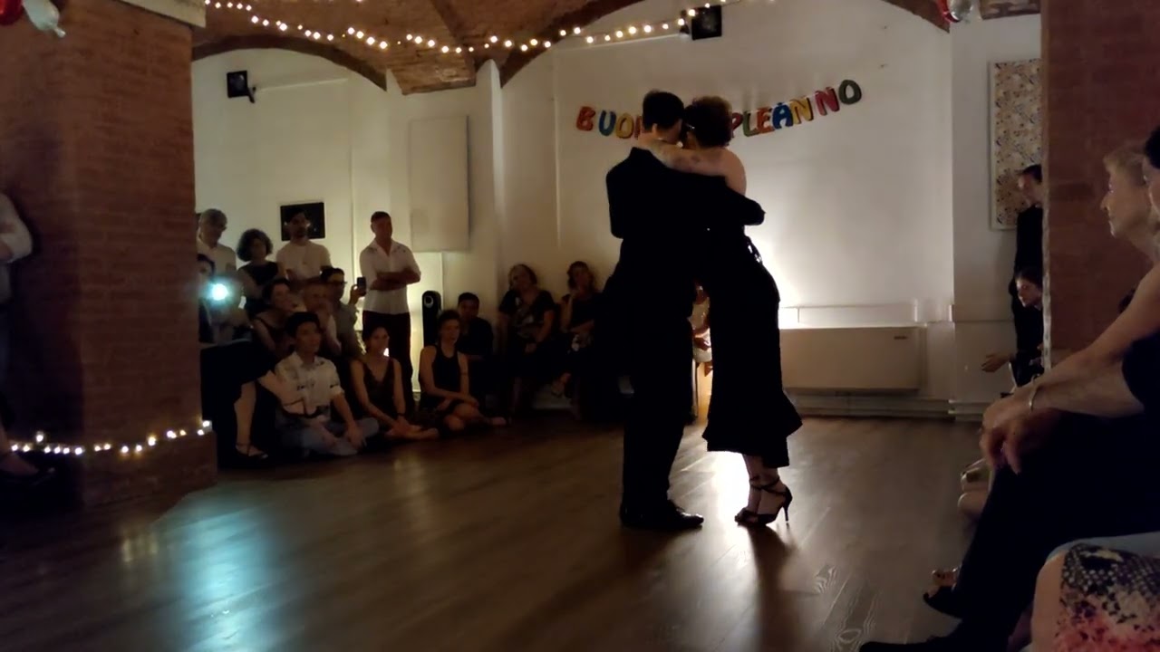 Marco Nodari y Claudia Cavagnini "Tierrita"@Milonga la Tana 3-5