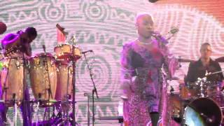 angélique kidjo @ back2black: awalole