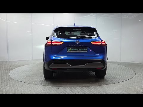 Nissan Qashqai 1.3 PET MILD HYBRID SV PREMIUM *Scr - Image 2