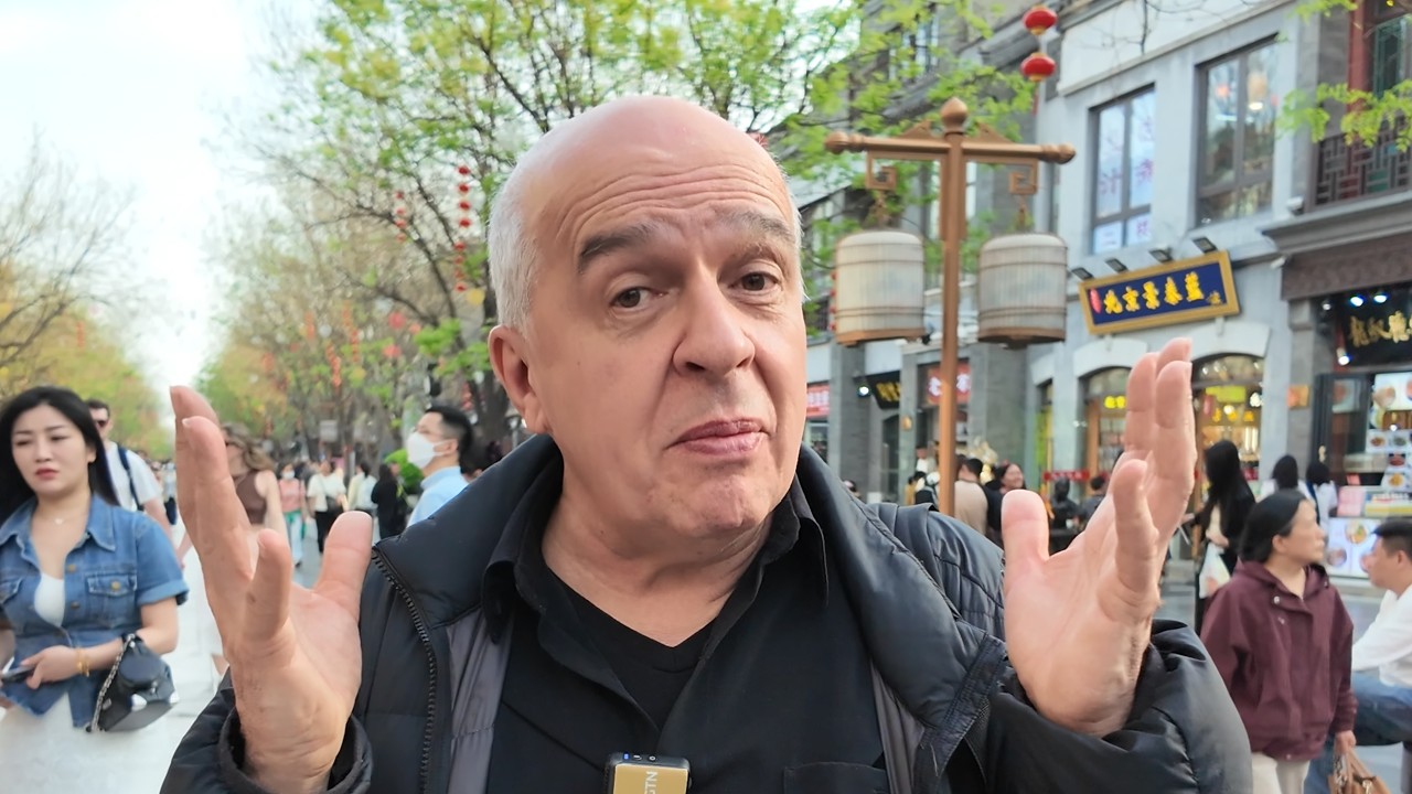 En la misma página: Entre la China imaginada y la experiencia directa