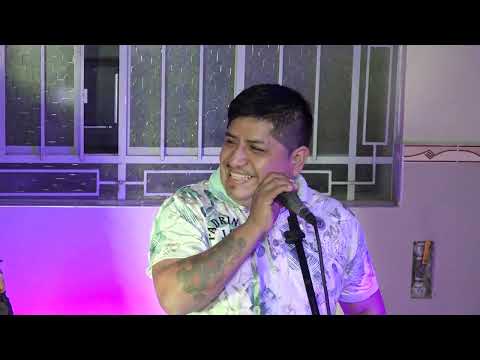EL BESO DEL ADIOS - WILLY WILLY Y LOS TREMENDOS DE LA CUMBIA...FELIZ CUMPLEAÑOS "YADHIRA"