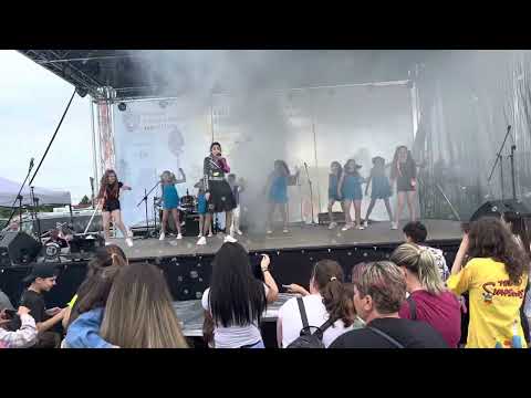 Don’t stop me now- Anne Marie Dinu Queensisters-2023