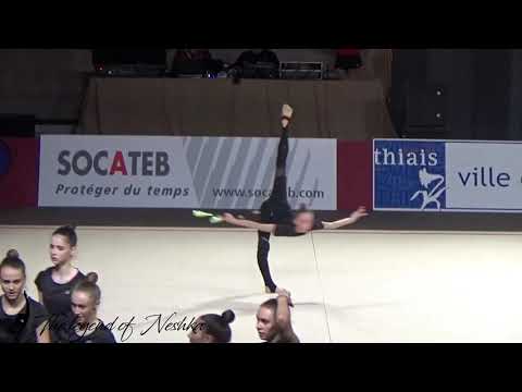 Khrystya Pohranychna training with clubs - Grand Prix Thiais 2019