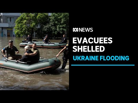 Response to Ukraine flooding hampered by Russian shelling of Kherson | ABC News