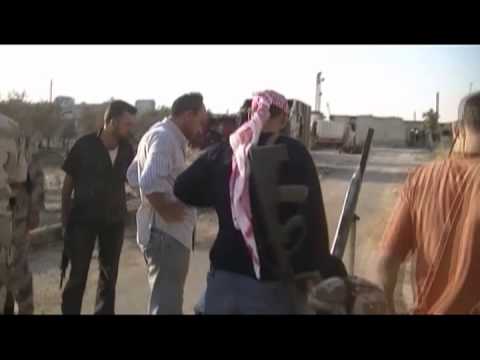 تجهيز صاروخ محلي الصنع لضرب مقرات النظام في كتيبة الهندسة من قبل لواء شباب سوريا الأحرار في الرستن في حمص