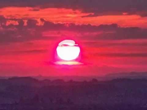 ENQUANTO AS ESTRELAS NÃO CHEGAM.