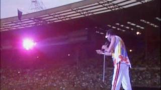 Queen - Love Of My Life (Live at Wembley)