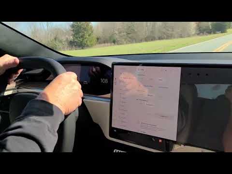 😳Tesla Plaid Model S teleporting