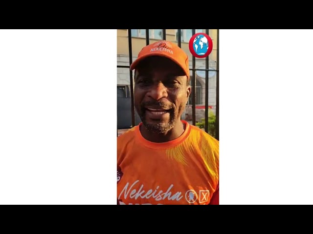 WATCH: Not just a pretty face