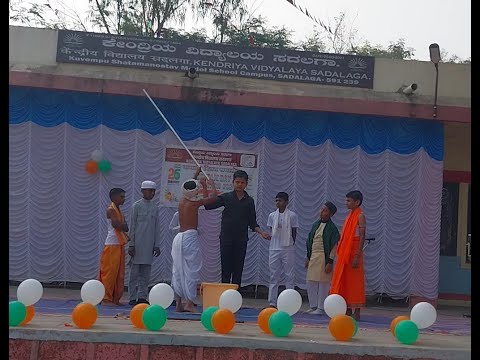 अनेकता में एकता पर नाटक