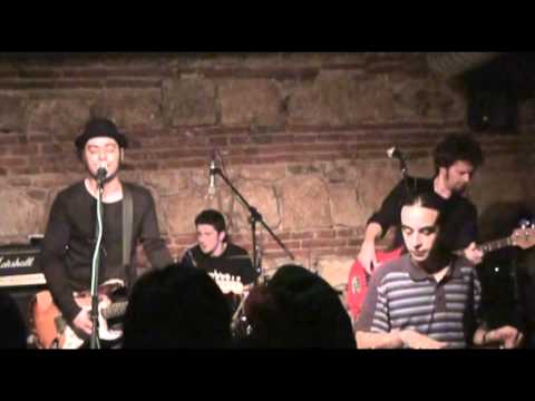 PERSONA | Hands Up In The Sky (live @ Zorki Off The Record, CJ)