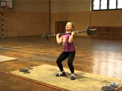 Zuzia - girl 7 years old - clean&jerk 16kg