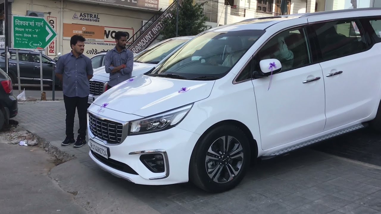 The delivery of my new car!!! Kia carnival!!