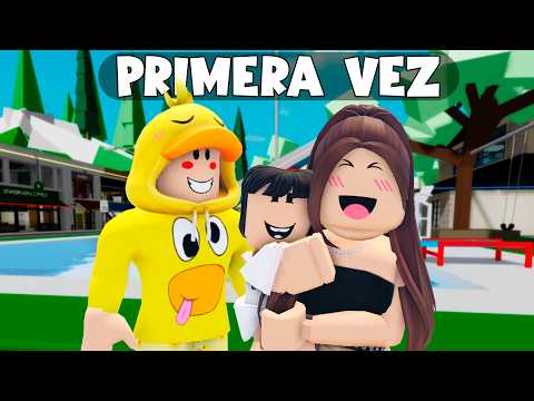 OUR BABY PLAYS BROOKHAVEN FOR THE FIRST TIME 😍🏡