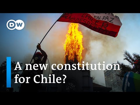 智利公民投票：他們會得到一部新憲法嗎？| 新聞 (Chileans vote in referendum: Will they get a new constitution? | DW News)