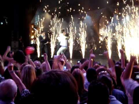 Israel Lucero é o vencedor do programa Ídolos 2010