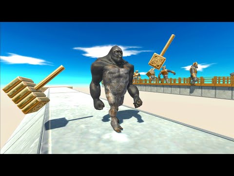 Quickly run away from the Ghor Hammer's attack - Animal Revolt Battle Simulator