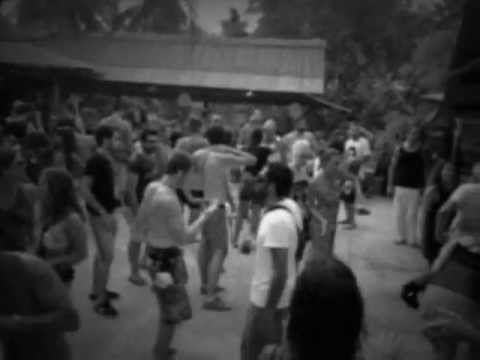 Guy's Bar Phangan DJ.David Chong