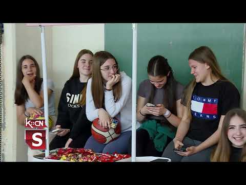 Ruke koje spajaju svet