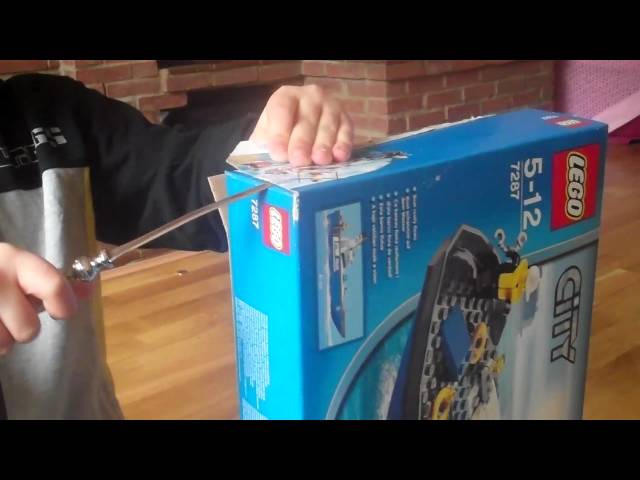 7785's Review - Lego Police Boat 7287 Part 1 Unboxing