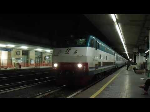 E444.102 sull' IC 522 "Carducci" Napoli Centrale - Sestri Levante, in partenza da Roma Ostiense